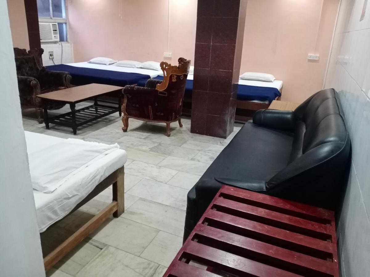 Hotel Soorya International Puduccseri Kültér fotó